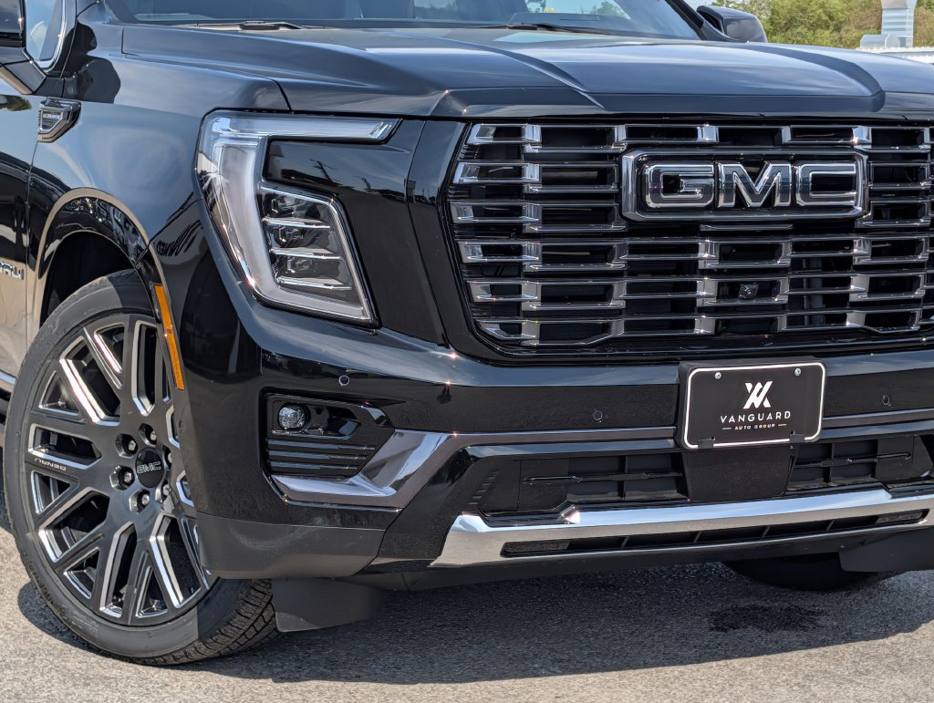 New 2027 GMC Yukon Denali Ultimate AWD/4WD image 8
