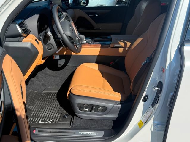 New 2026 Lexus LX 700h Luxury AWD/4WD image 14