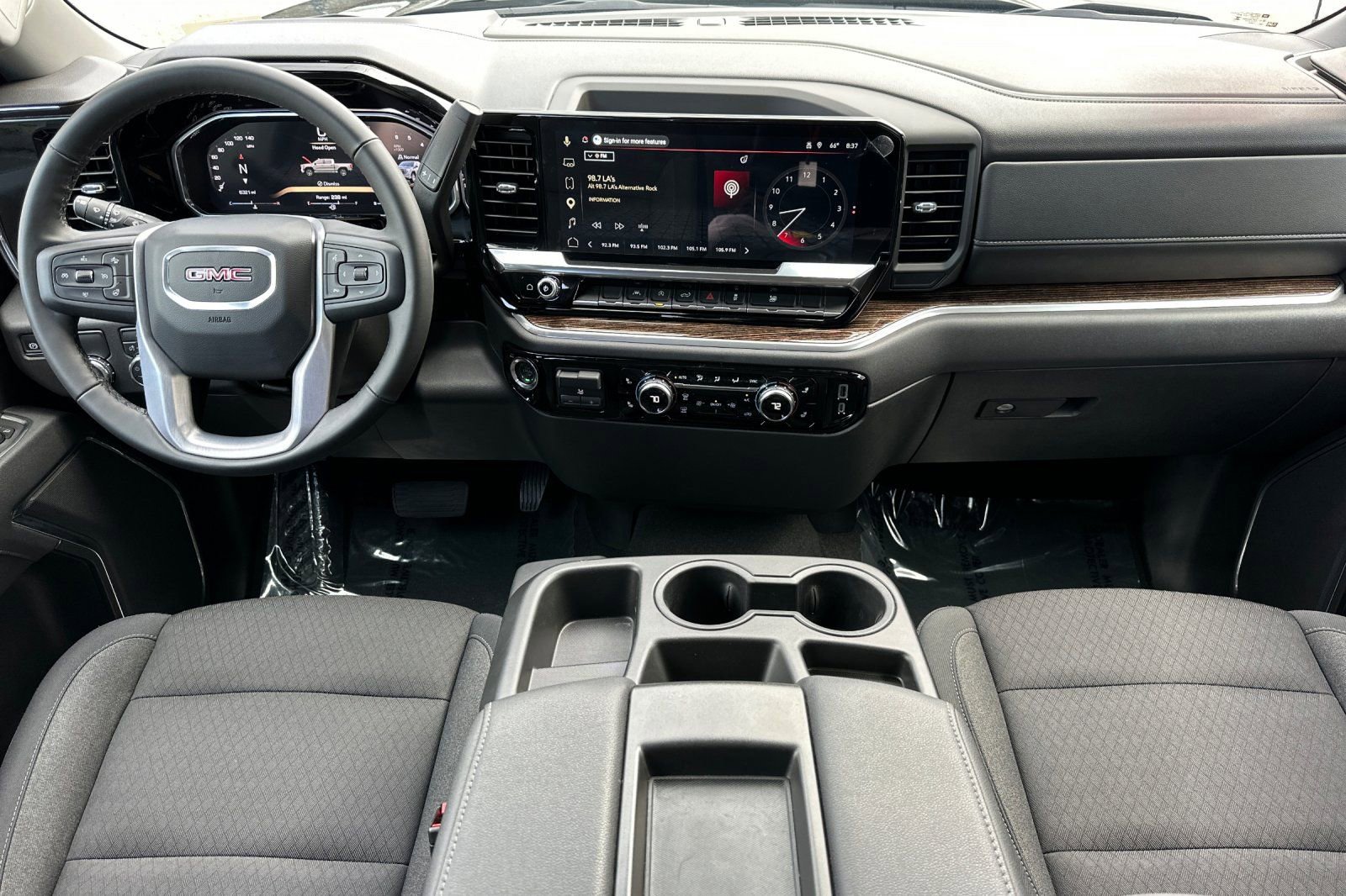 Used 2026 GMC Sierra 1500 Elevation w/ LPO, Elevation Black Package RWD image 16