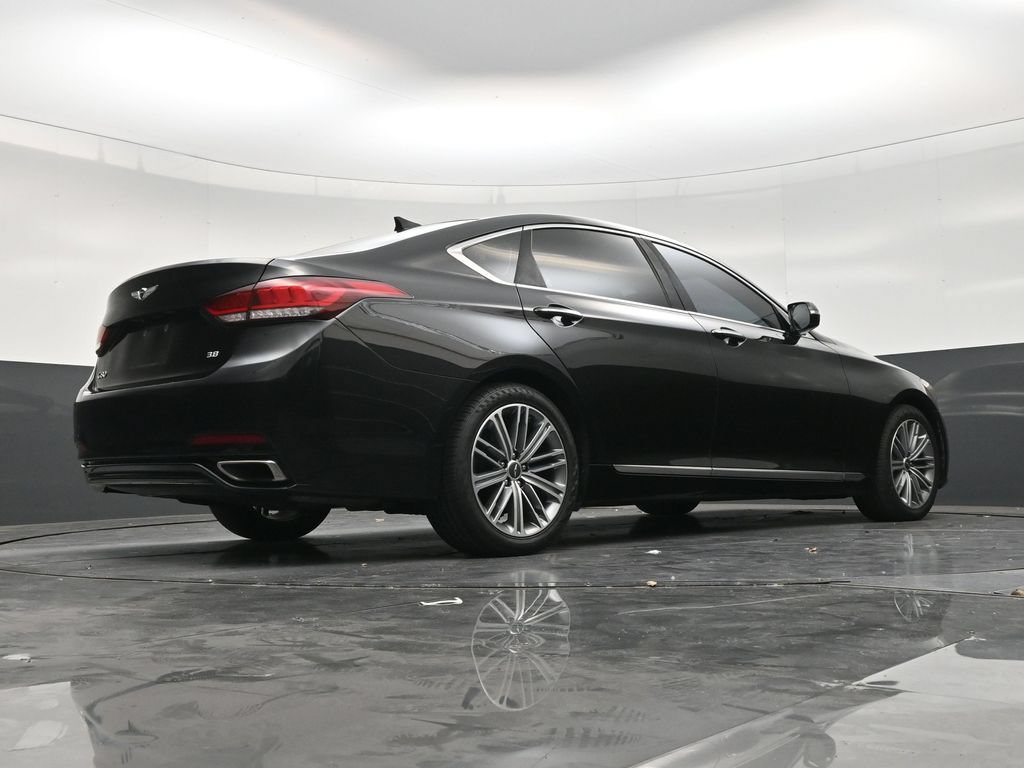 Used 2019 Genesis G80 3.8 RWD image 24