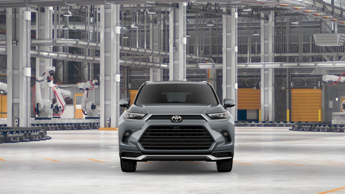 New 2026 Toyota Grand Highlander AWD Hybrid image 2