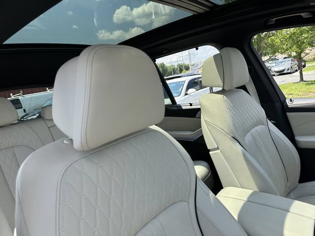 Used 2025 BMW X5 M60i w/ Executive Package AWD/4WD image 39
