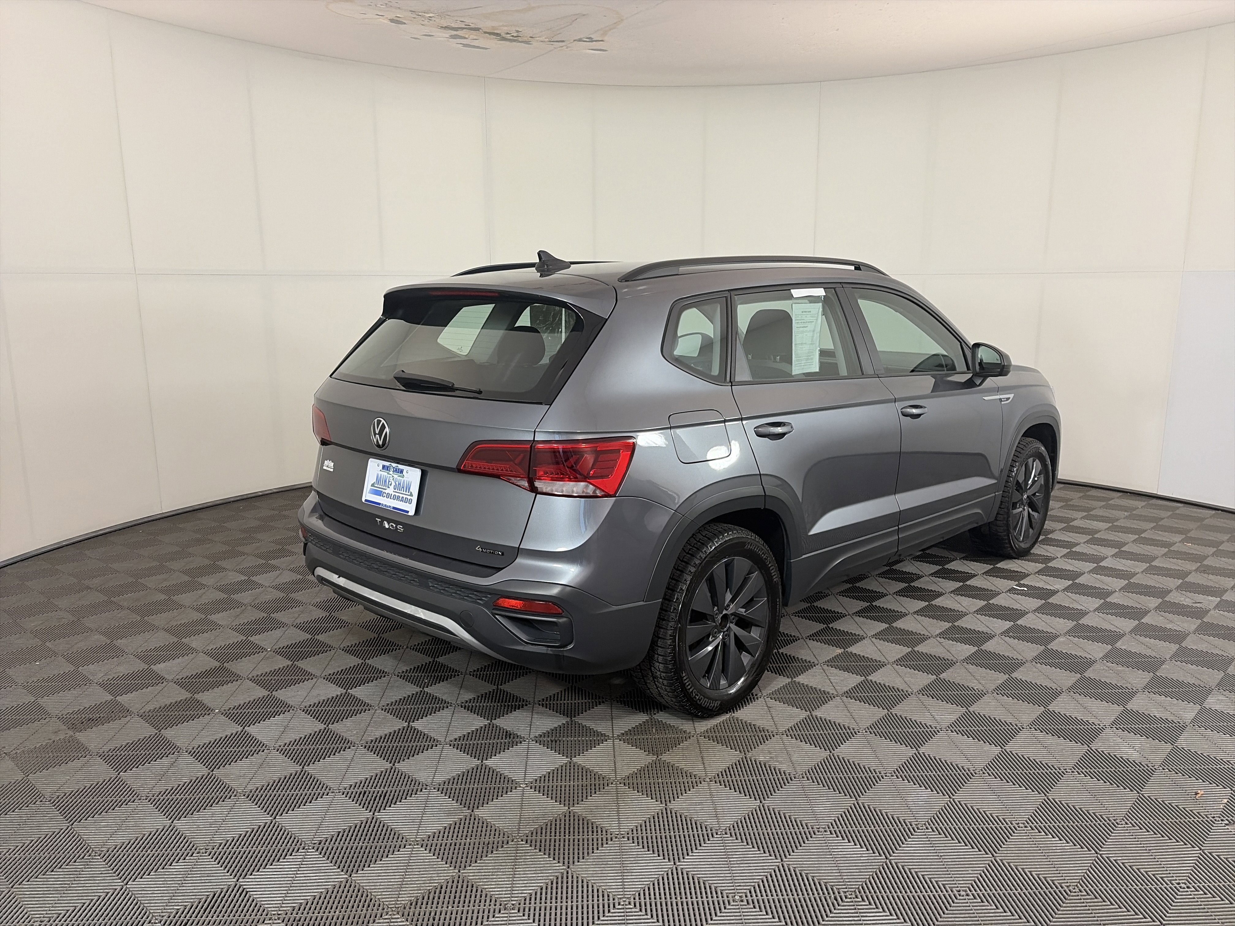 Used 2022 Volkswagen Taos S w/ IQ Drive S Package image 5