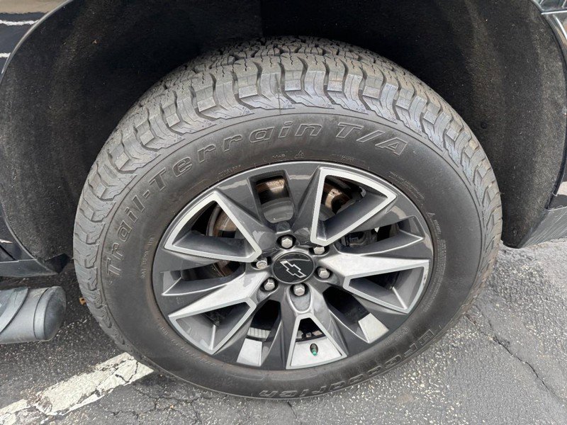 Used 2021 Chevrolet Tahoe Z71 w/ Luxury Package image 7