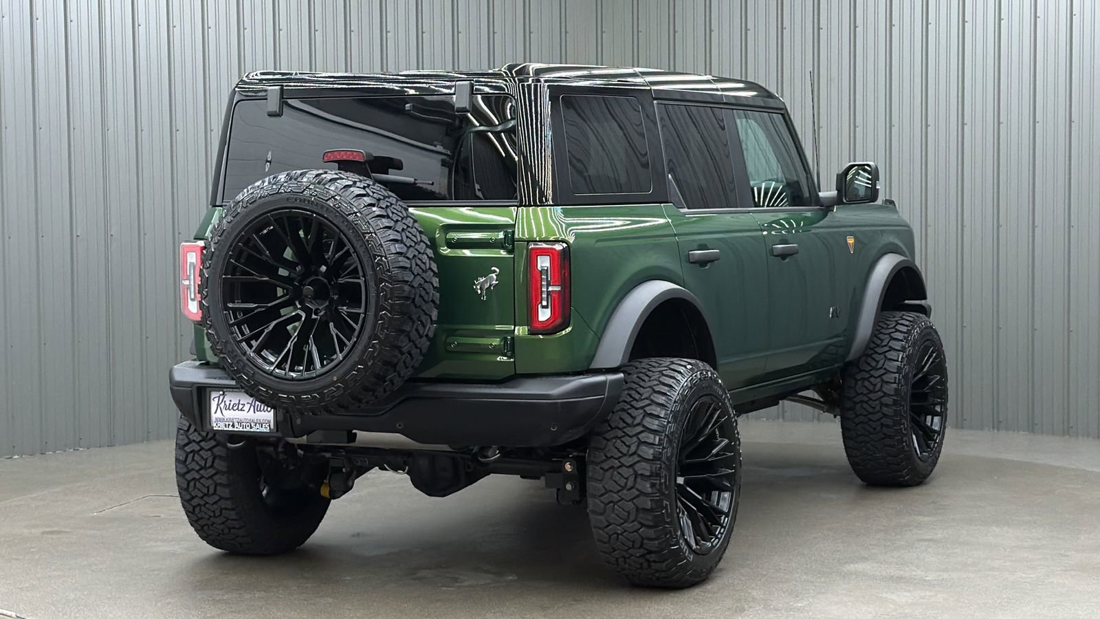 Used 2025 Ford Bronco Badlands image 5