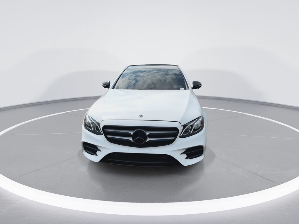 Used 2019 Mercedes-Benz E 300 4MATIC image 3