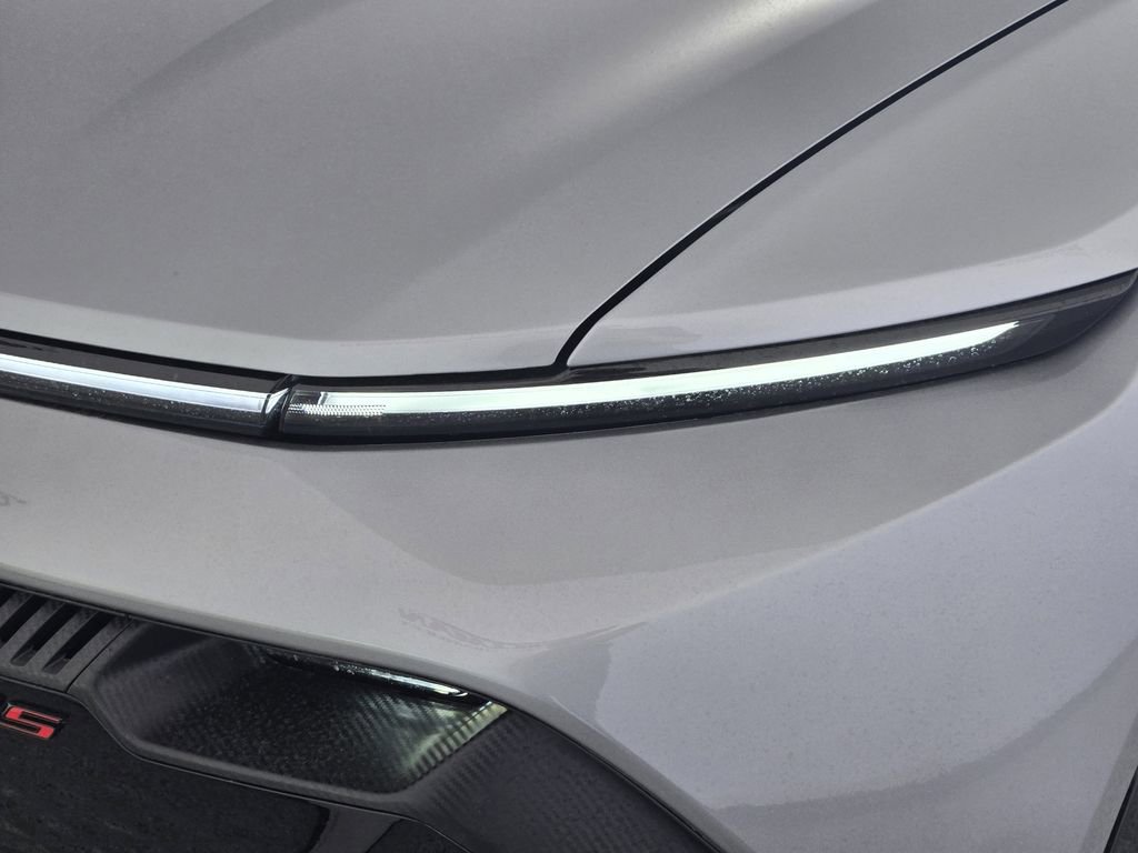 New 2025 Chevrolet Equinox EV RS w/ Active Safety Package 3 image 9