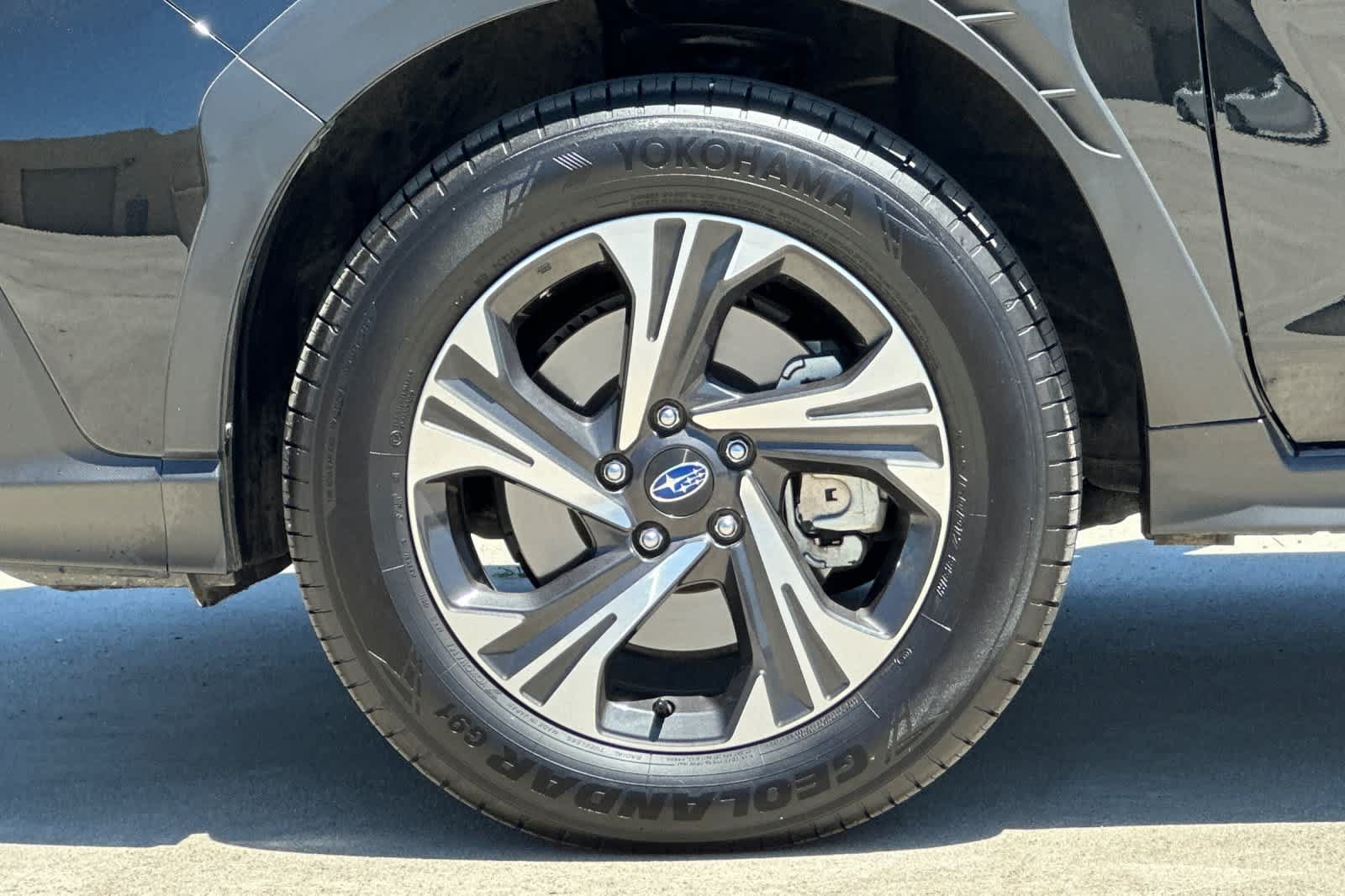 Used 2026 Subaru Crosstrek 2.5i Premium AWD/4WD image 25