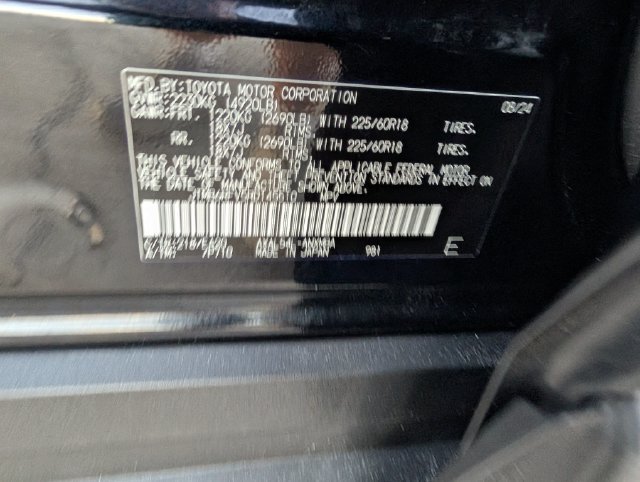 Used 2024 Toyota RAV4 XLE Premium AWD/4WD image 38