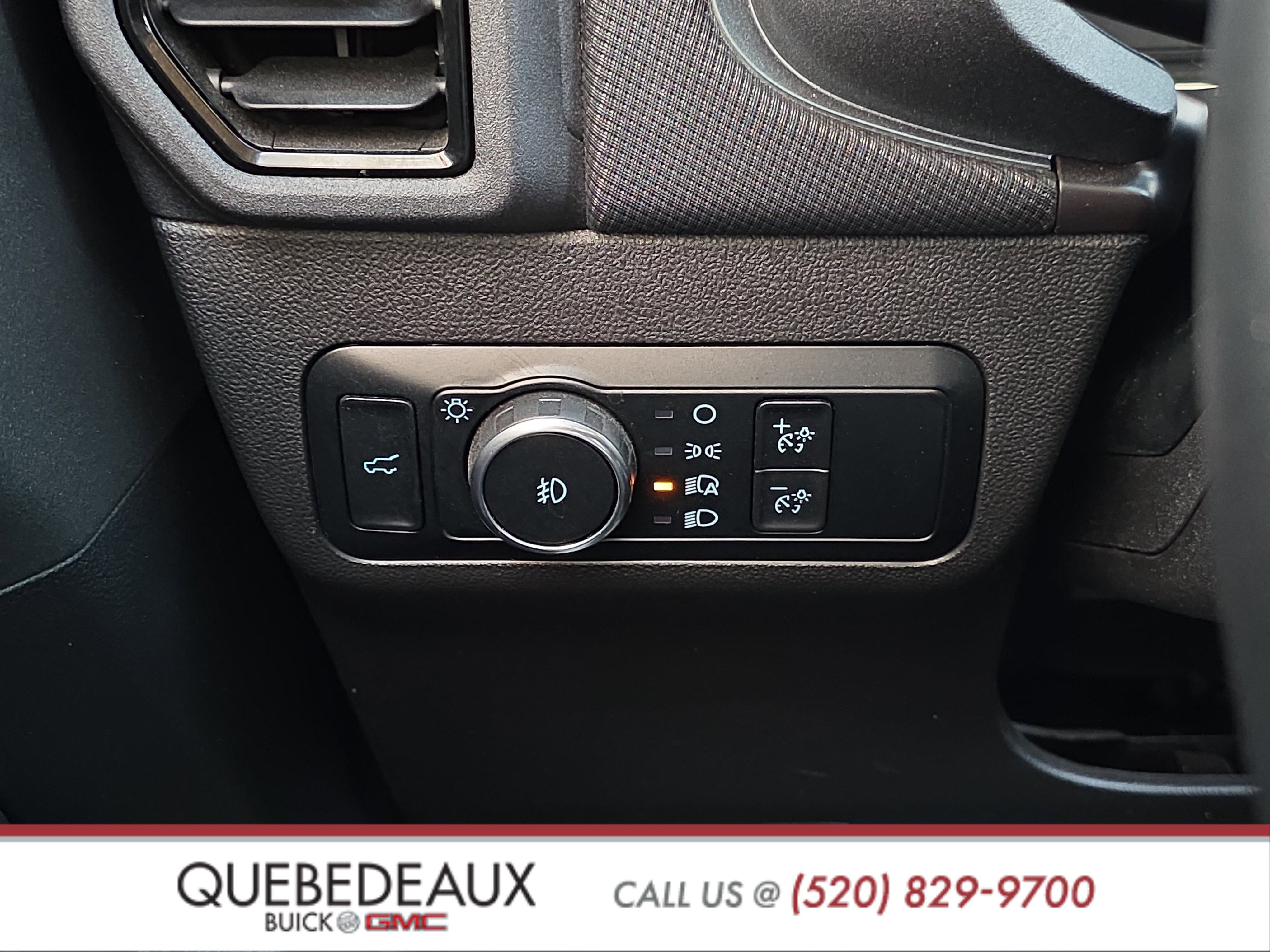 Used 2024 Ford Bronco Sport Badlands image 28