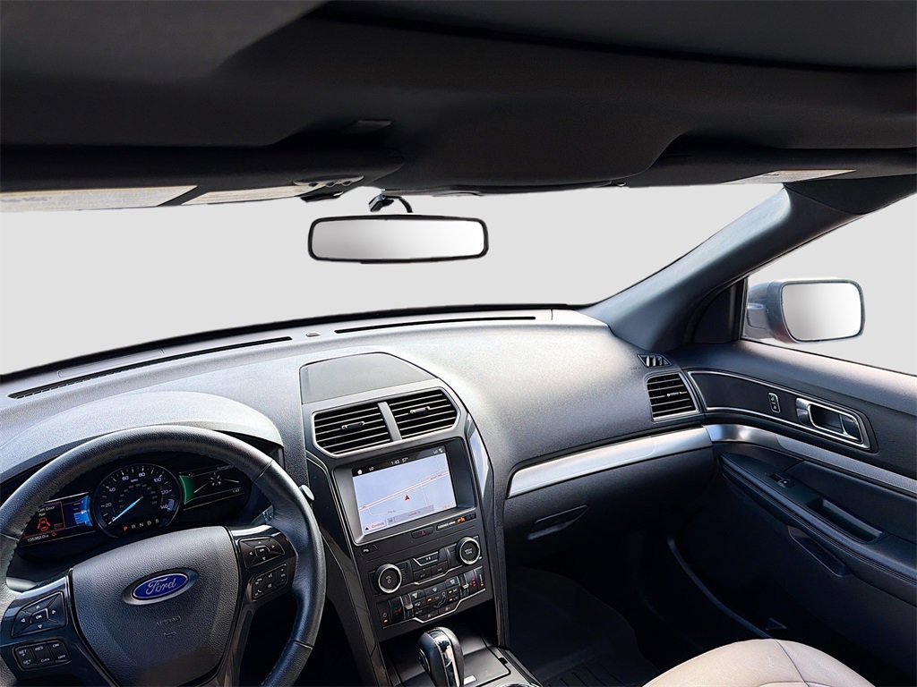 Used 2019 Ford Explorer XLT w/ Equipment Group 202A image 24