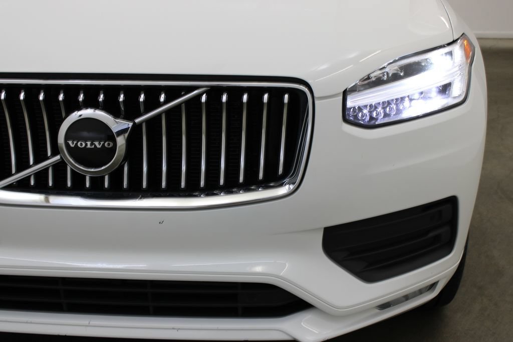 Used 2022 Volvo XC90 T5 Momentum FWD image 8