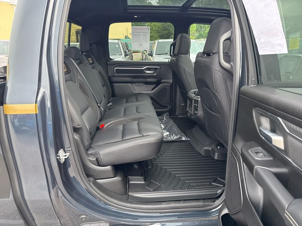 New 2026 RAM 1500 Big Horn AWD/4WD image 23
