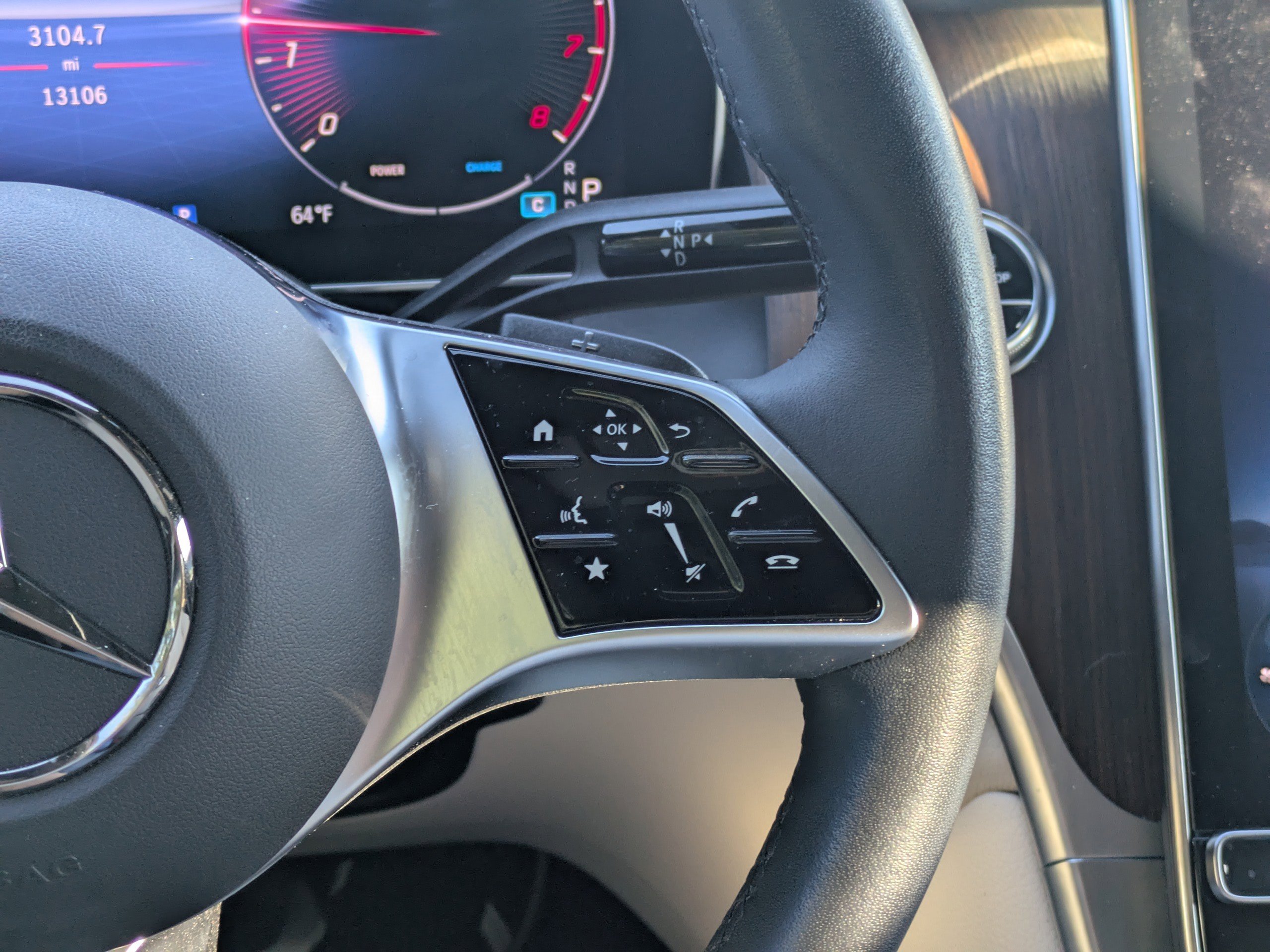 Certified 2024 Mercedes-Benz GLC 300 image 18