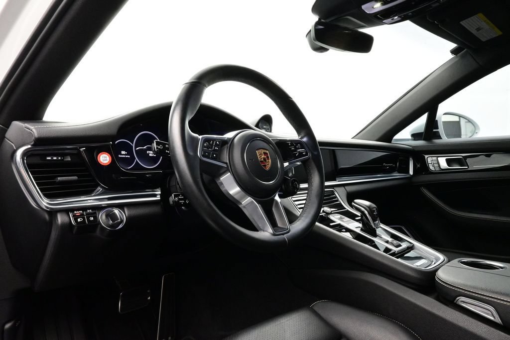 Certified 2020 Porsche Panamera 4 AWD/4WD image 4
