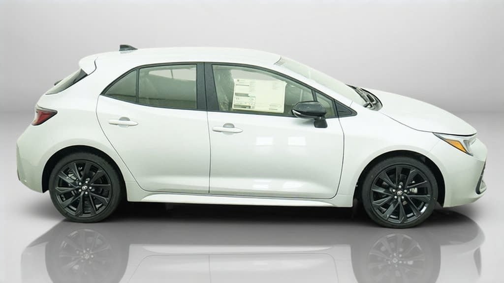 New 2027 Toyota Corolla XSE FWD image 11