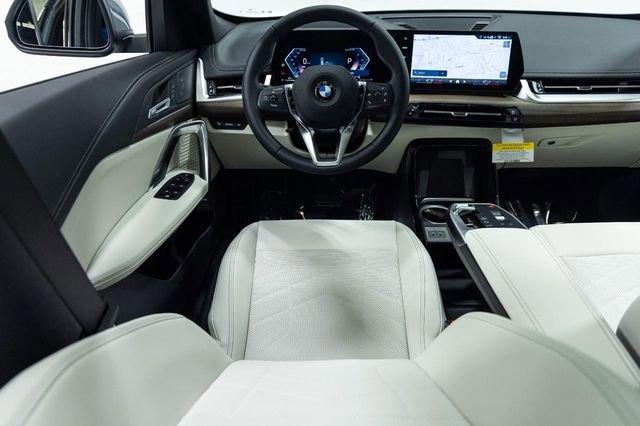 New 2026 BMW X1 xDrive28i w/ Technology Package image 4