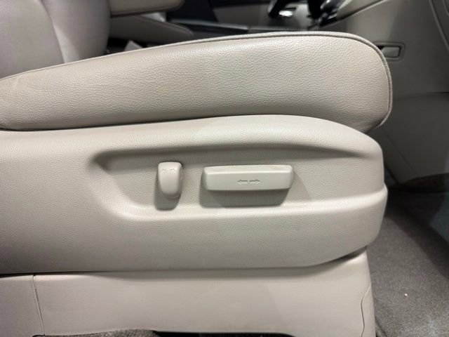 Used 2014 Honda Odyssey EX-L image 30