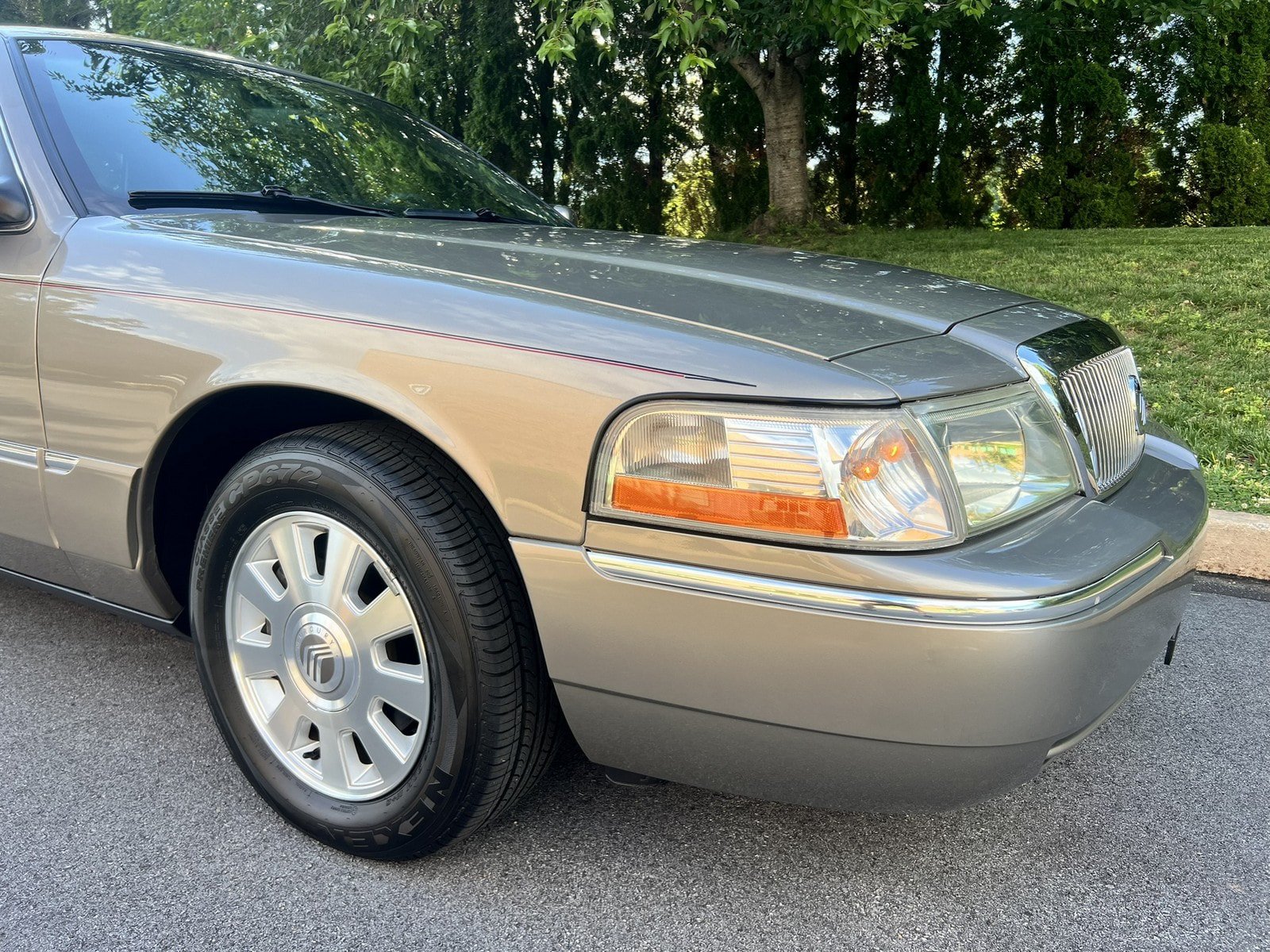 Used 2003 Mercury Grand Marquis LS RWD image 53