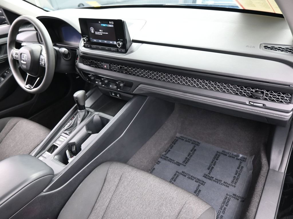 Used 2024 Honda Accord LX image 37