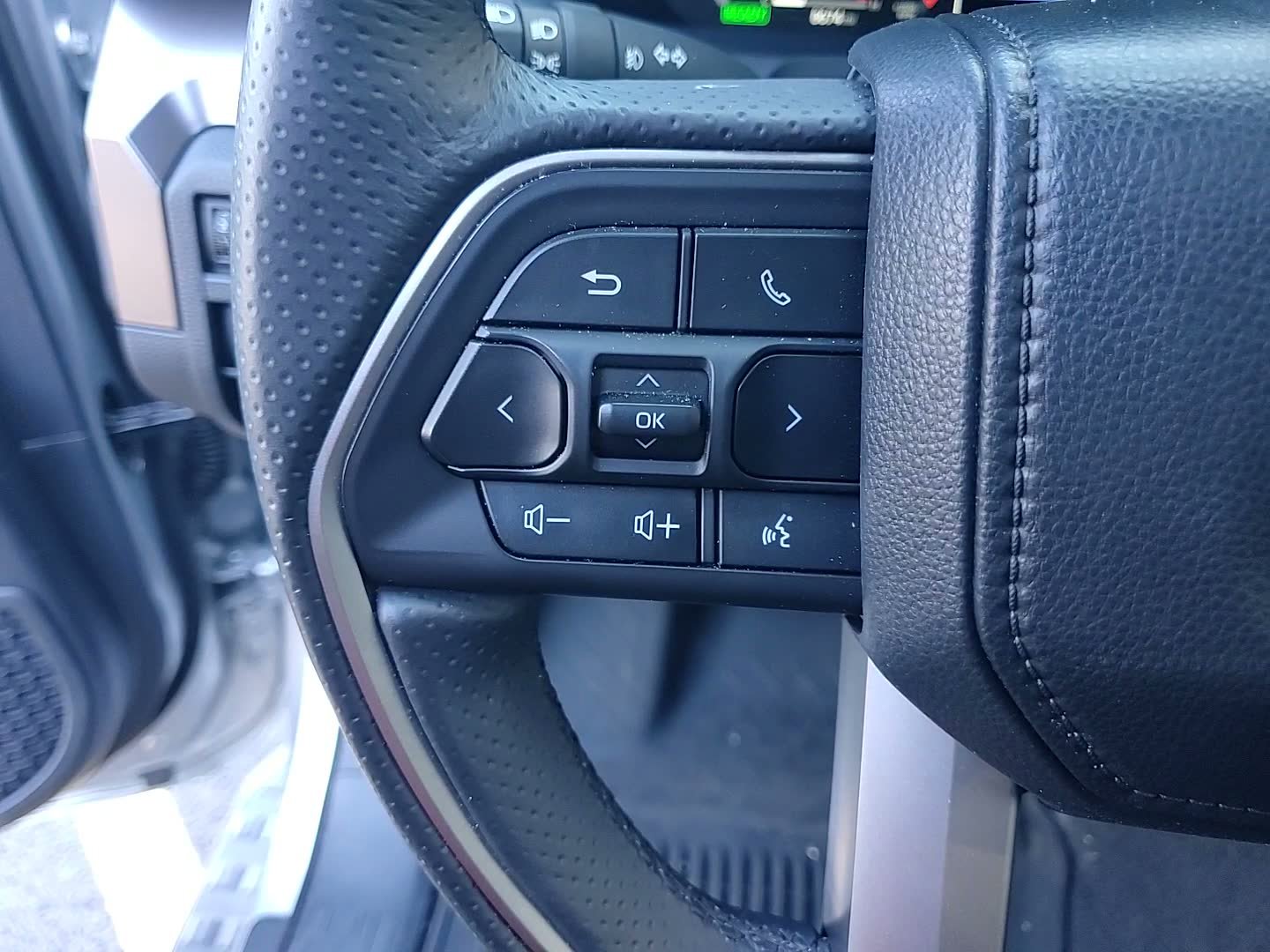 New 2025 Toyota 4Runner TRD Off-Road Premium image 14
