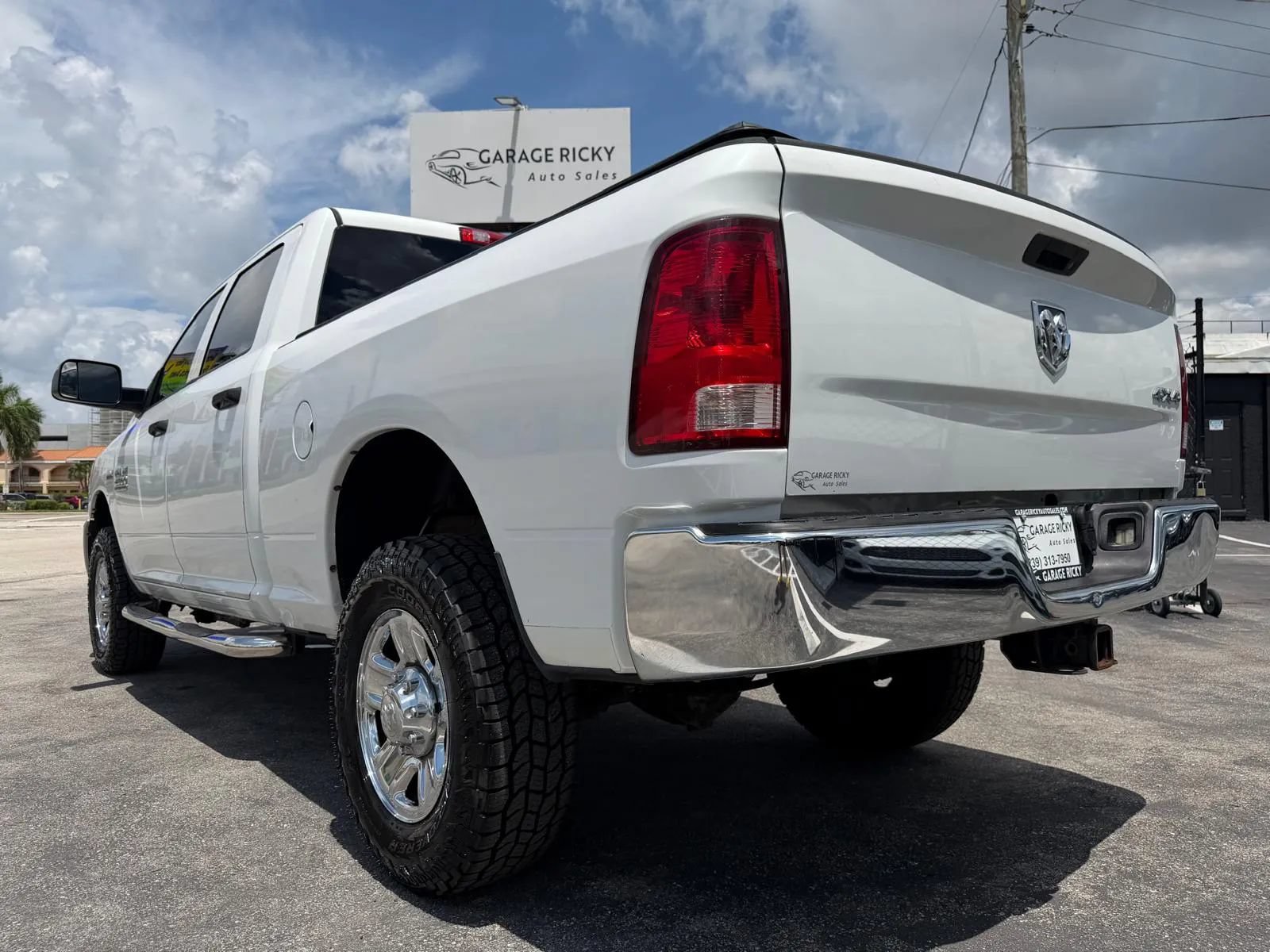 Used 2014 RAM 2500 Tradesman w/ Chrome Appearance Group AWD/4WD image 33