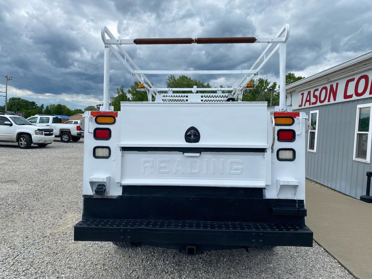 Used 2010 Ford F350 XL RWD image 4