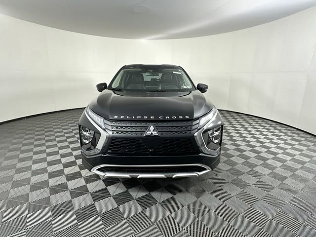 Used 2023 Mitsubishi Eclipse Cross SE AWD/4WD image 2
