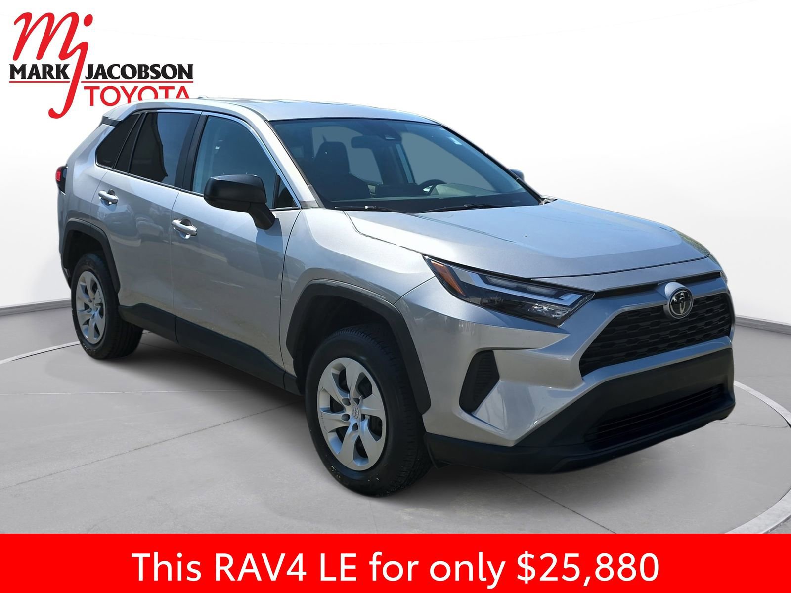 Used 2023 Toyota RAV4 LE image 5