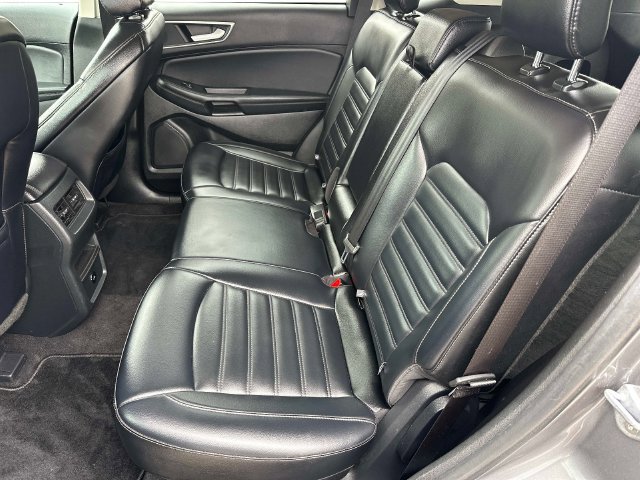 Used 2024 Ford Edge SEL AWD/4WD image 13