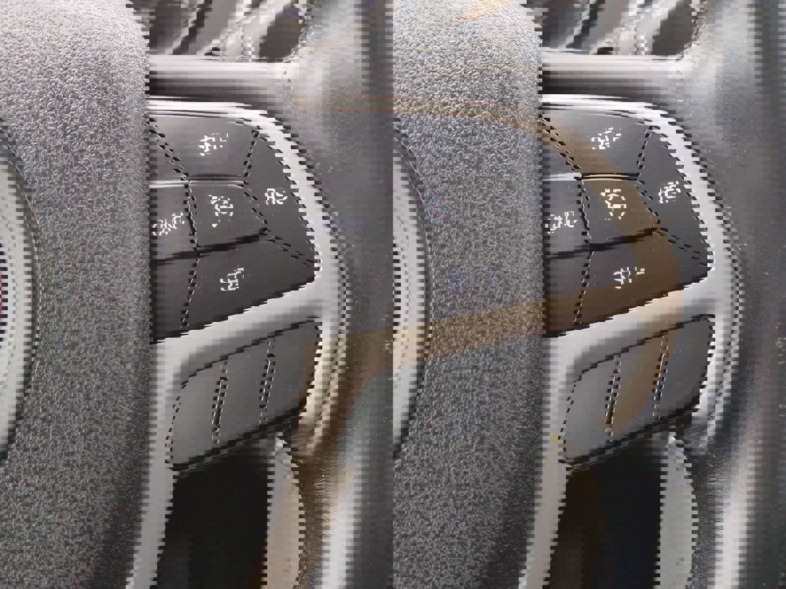 Used 2014 Jeep Cherokee Latitude image 26