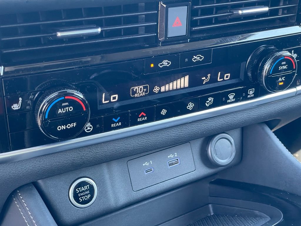 Certified 2023 Nissan Rogue SL AWD/4WD image 18