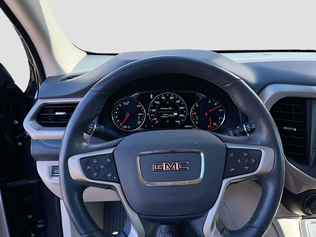 Used 2022 GMC Acadia Denali w/ Denali Ultimate Package image 11