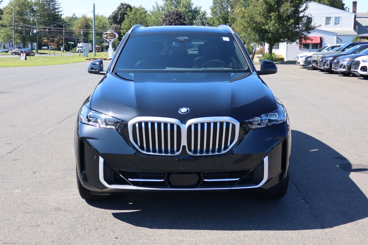 Used 2026 BMW X5 xDrive40i image 2