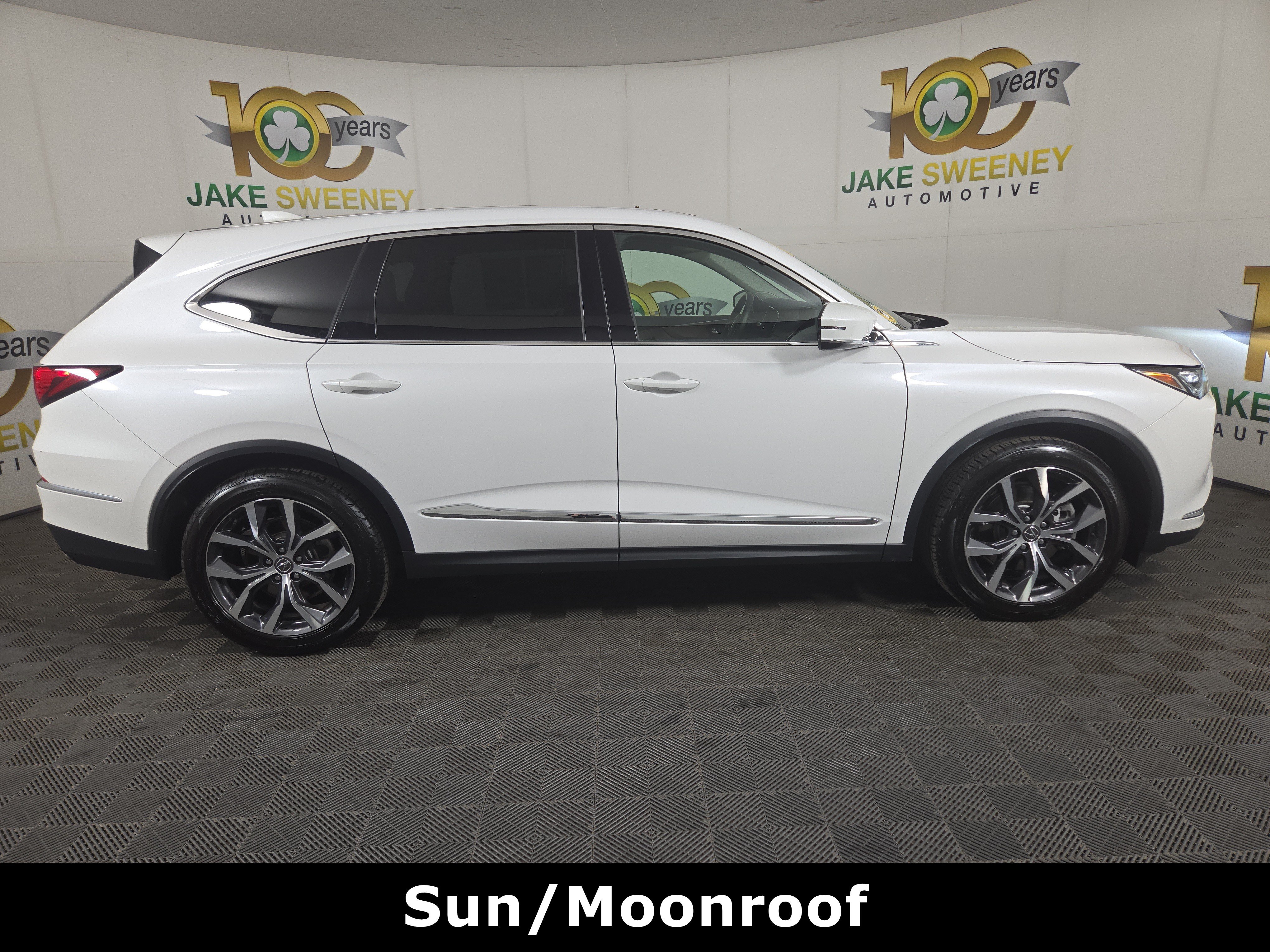 Used 2022 Acura MDX SH-AWD w/ Technology Package image 10