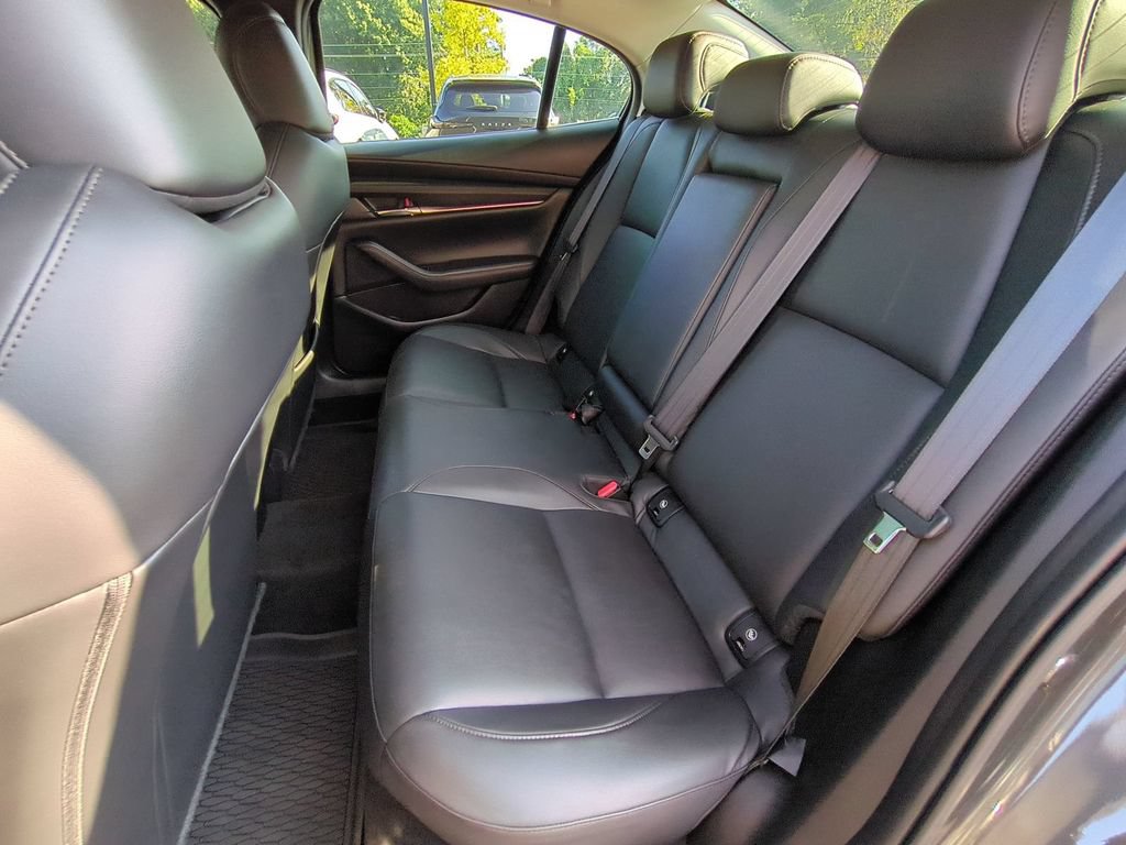 Used 2021 MAZDA MAZDA3 s FWD image 13