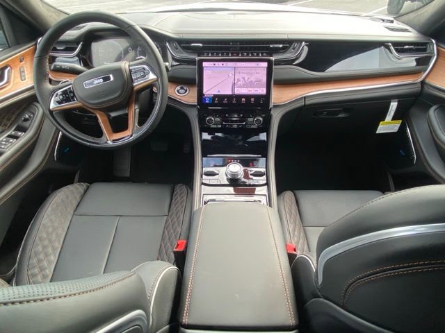 New 2025 Jeep Grand Cherokee L Summit image 38