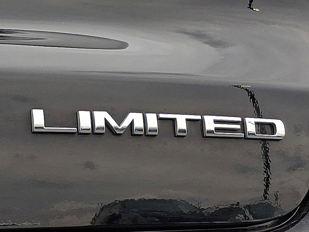 Used 2023 Jeep Compass Limited w/ Sun and Sound Group image 29