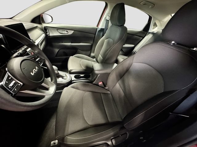 Used 2023 Kia Forte LXS w/ LXS Technology Package FWD image 20