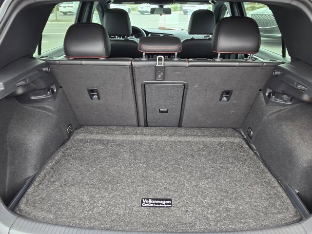 Used 2019 Volkswagen GTI SE w/ SE Experience Package image 6