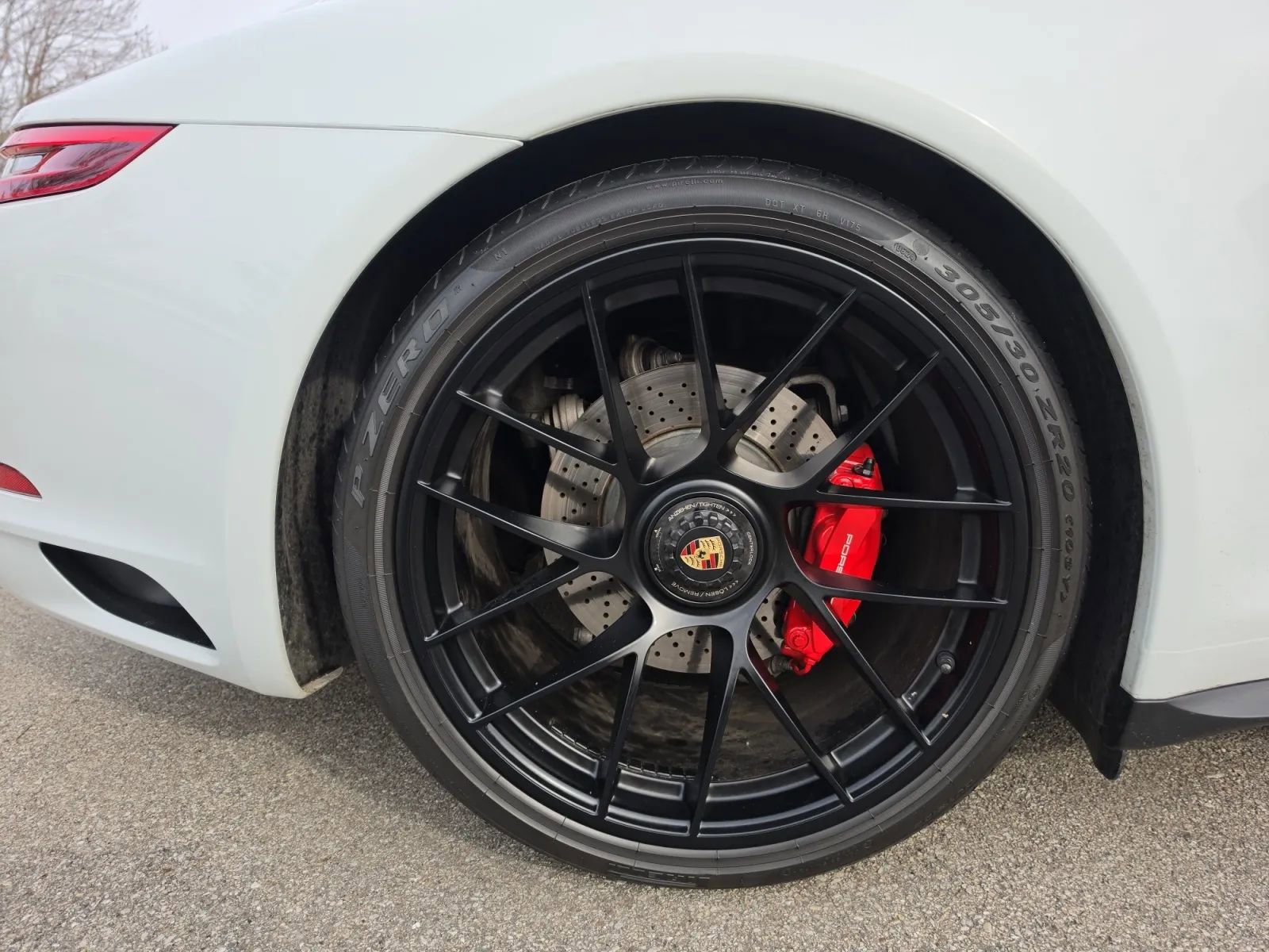 Used 2019 Porsche 911 Carrera 4 GTS image 28