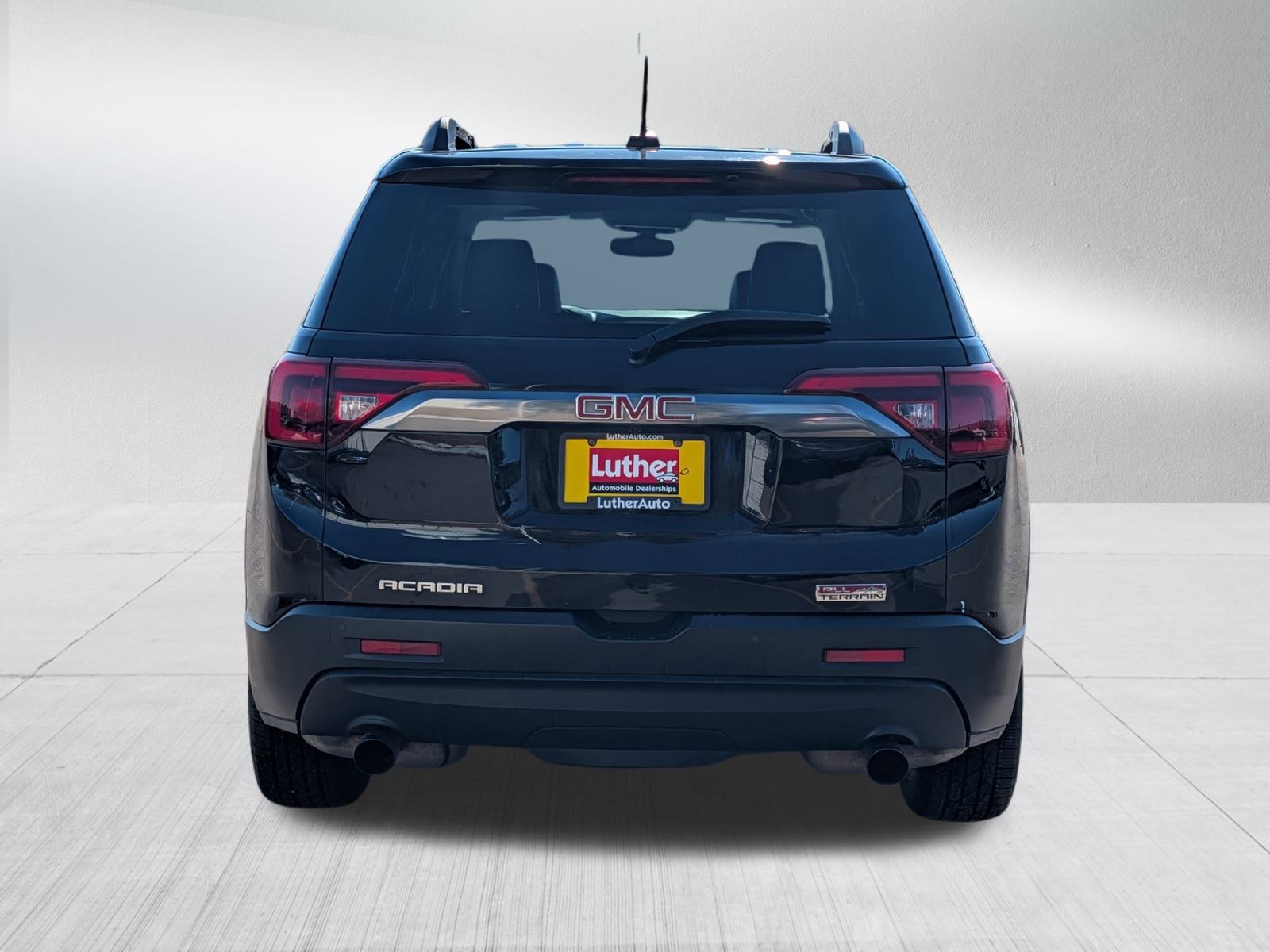 Used 2018 GMC Acadia SLT image 6