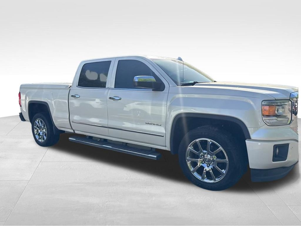 Used 2015 GMC Sierra 1500 Denali w/ Driver Alert Package image 10