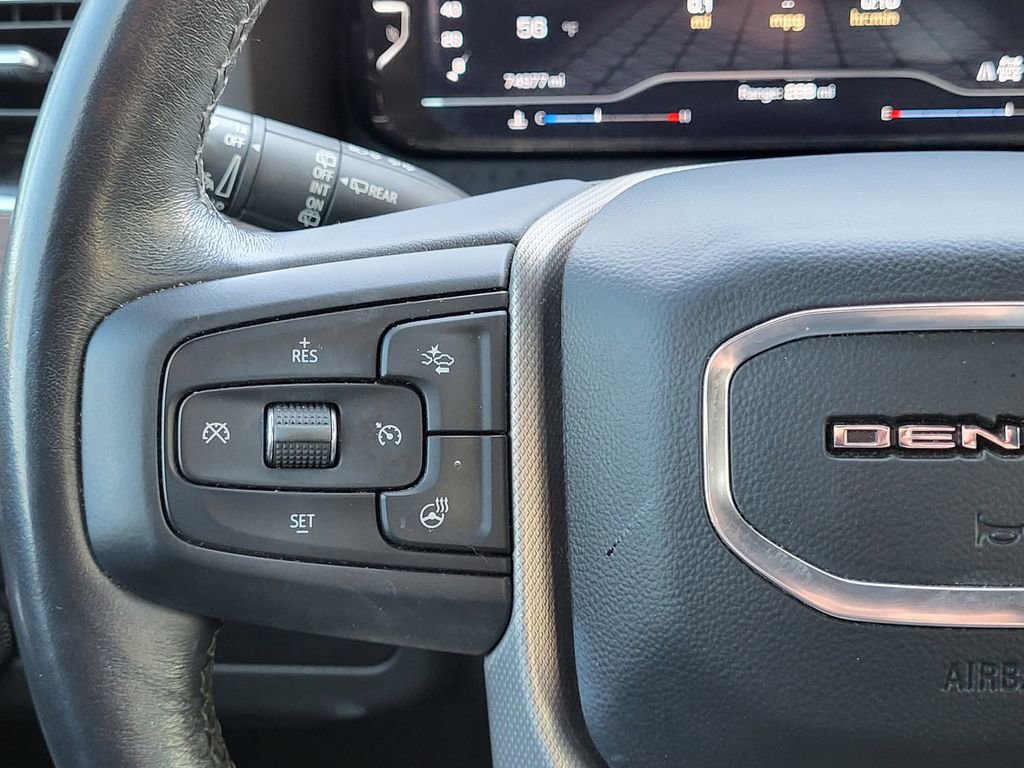 Used 2022 GMC Yukon XL Denali image 24