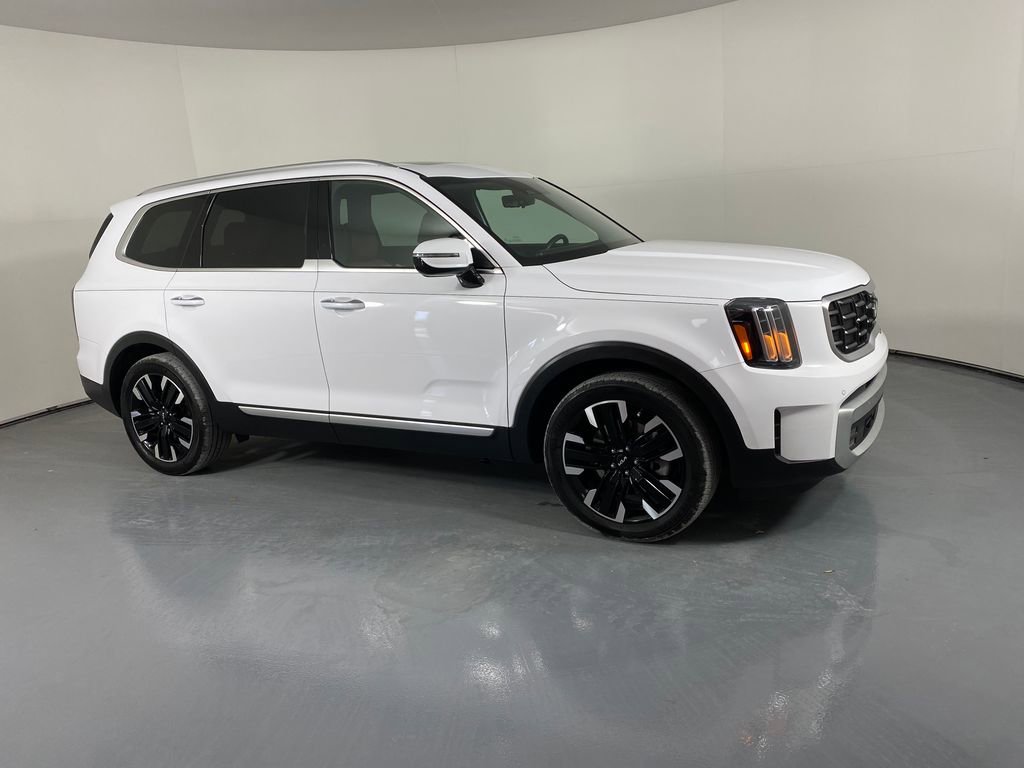 Certified 2024 Kia Telluride SX Prestige w/ Towing Package AWD/4WD image 2