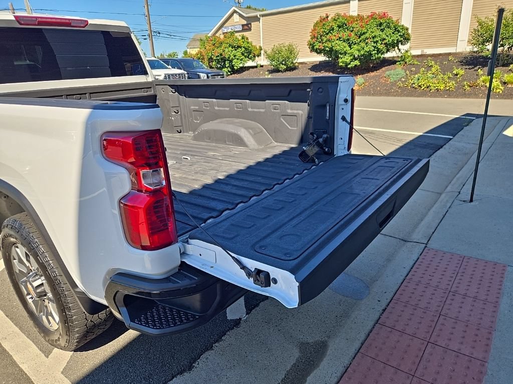 Used 2024 Chevrolet Silverado 2500 Custom w/ Custom Value Package AWD/4WD image 46