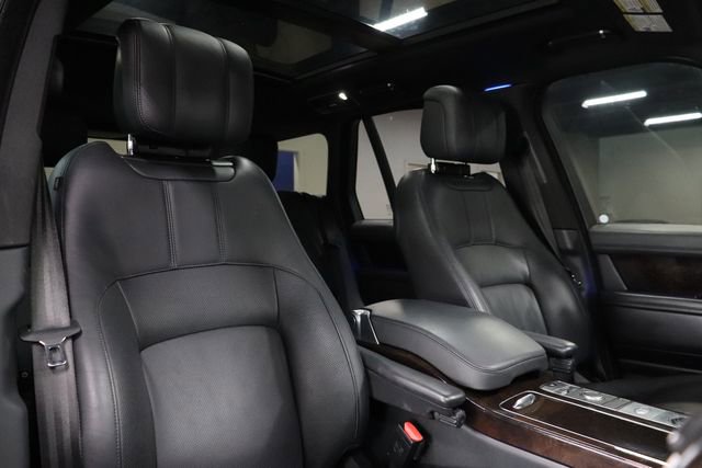 Used 2019 Land Rover Range Rover HSE AWD/4WD image 25