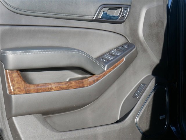 Used 2017 Chevrolet Tahoe LT image 12