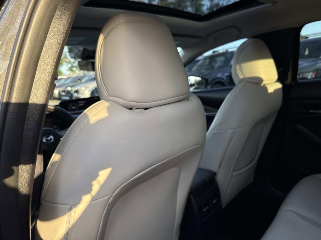 Used 2021 MAZDA CX-30 AWD 2.5 S w/ Premium Package image 14