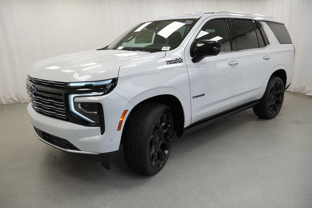 Used 2026 Chevrolet Tahoe High Country AWD/4WD image 4
